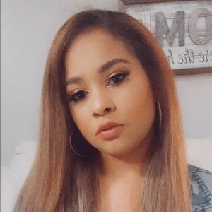 Meet your Posher, Tiffanie